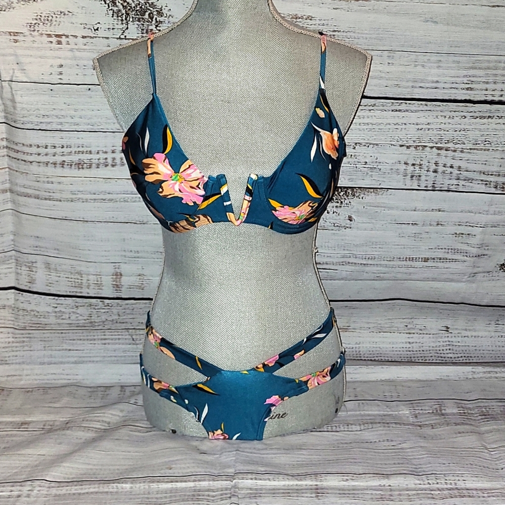 Stylish Floral bikini